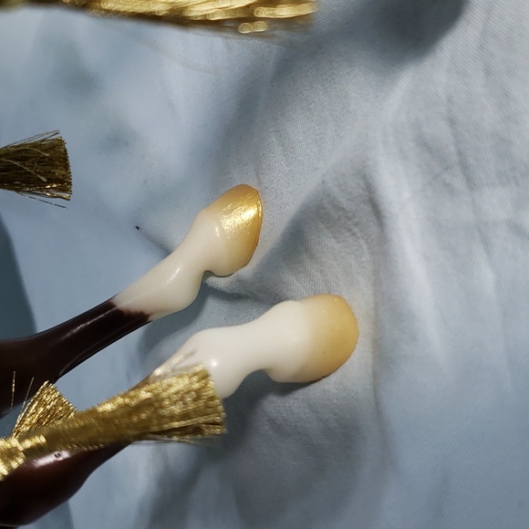 Breyer 2019 Holiday Horse Minstrel - Picture 7 of 16